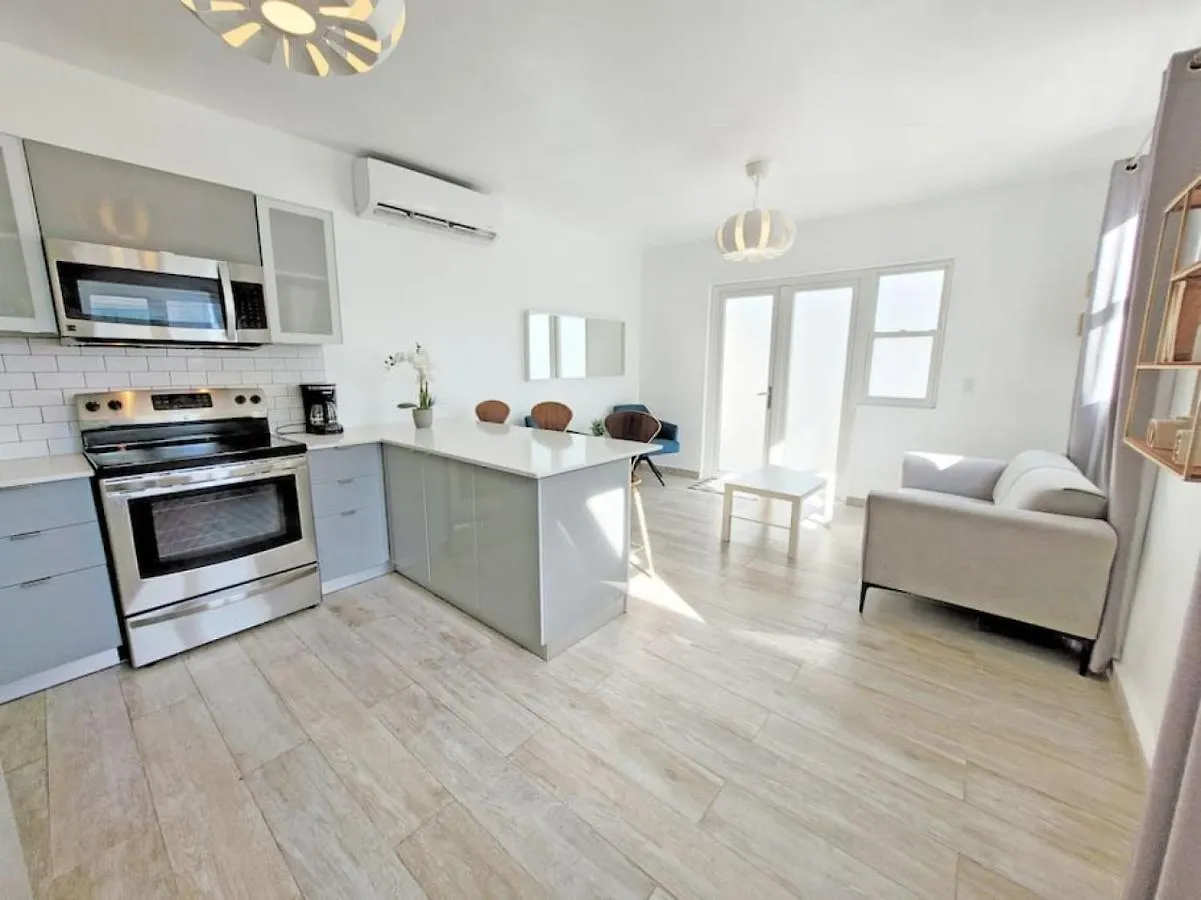 Oasis Ocean Park Beach House 1-5 San Juan